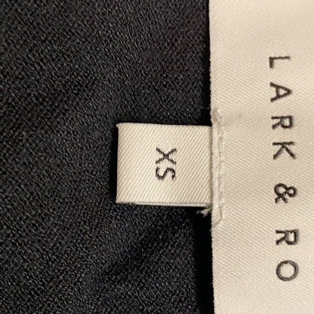 New Lark & Ro V Neck Pima Sweater XS - Picture 4 of 4